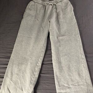 Old Navy Grey So Comfy Sweatpants size L